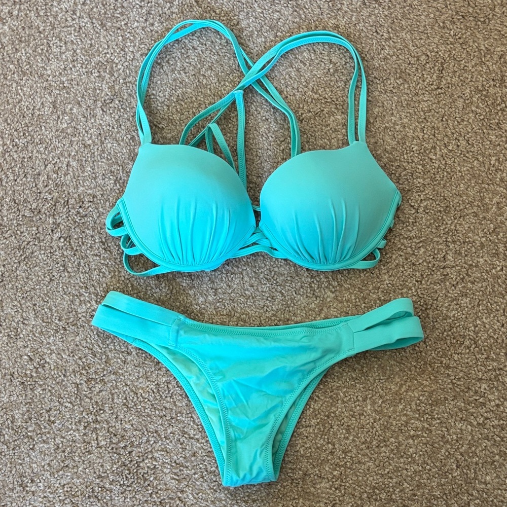 Stylish Aqua Bikini Set